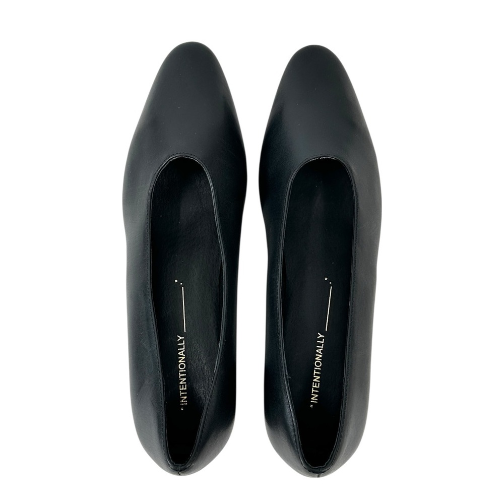 Intentionally Blank Tradition Heel - Black Low Block Heel Leather Pumps sz 7